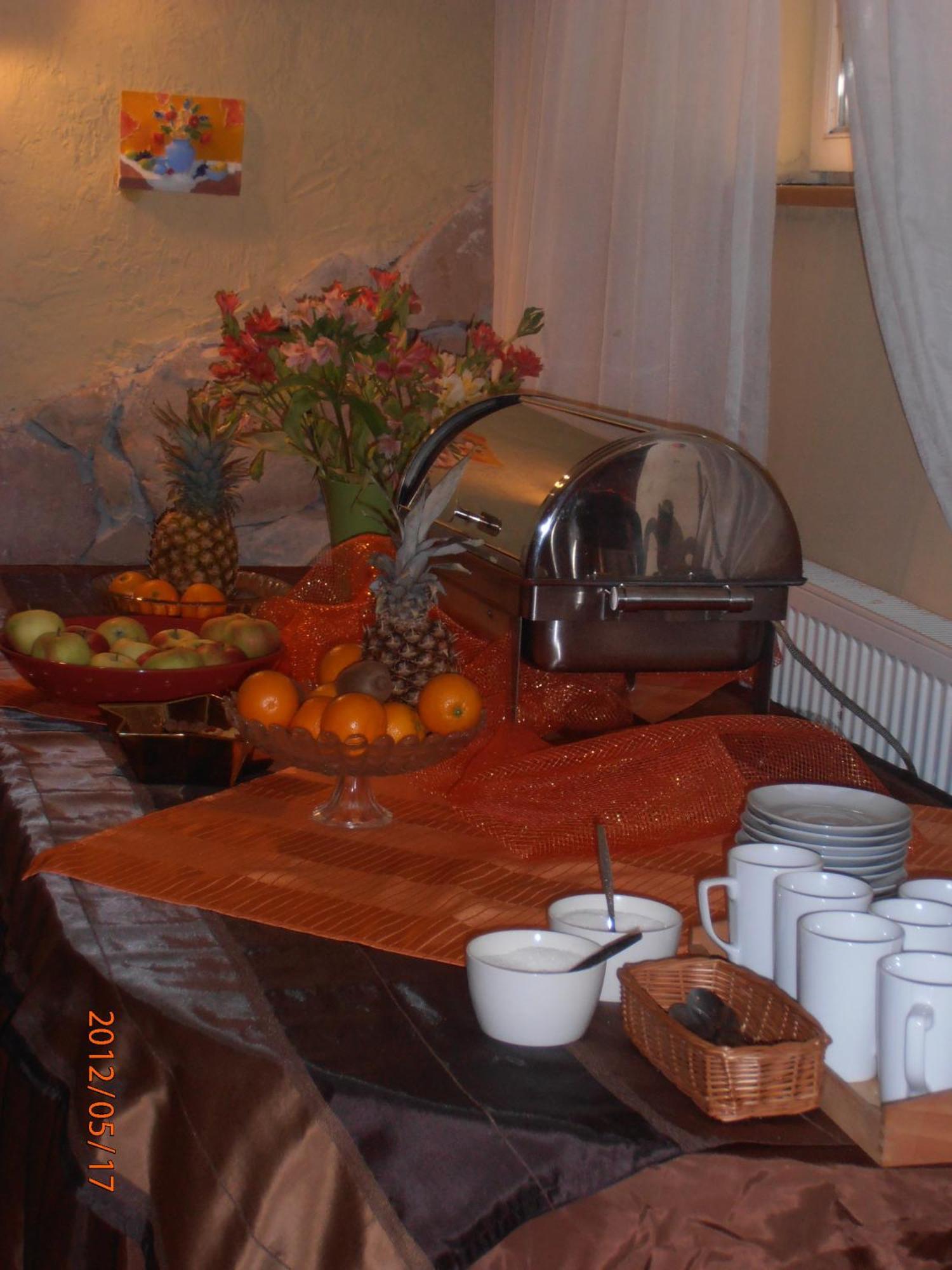 Nu Hotel Лодз Екстериор снимка