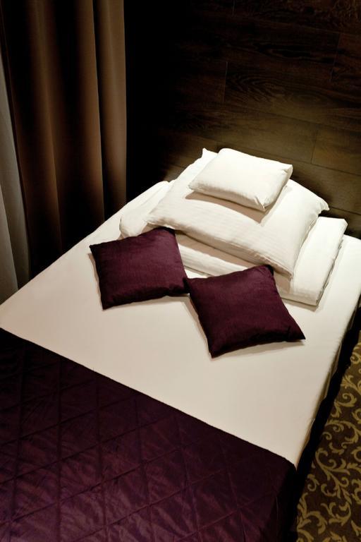Nu Hotel Лодз Екстериор снимка