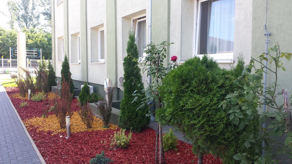 Nu Hotel Лодз Екстериор снимка